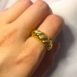 Beautiful Gold 925 Croissant Dome Statement Ring, minimalist style, elegant